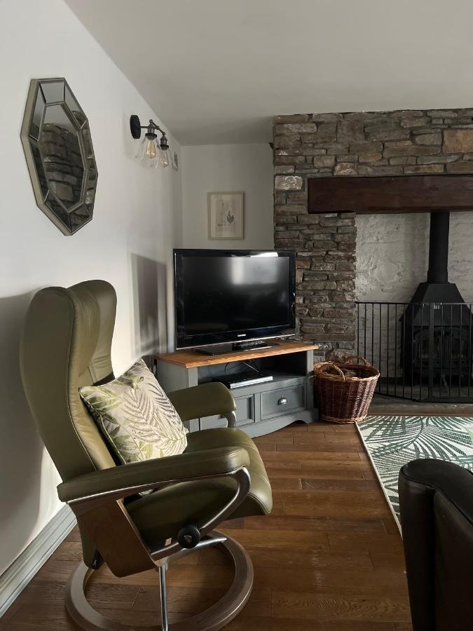 Cilhendre Holiday Cottages - The Dairy Swansea Exterior photo