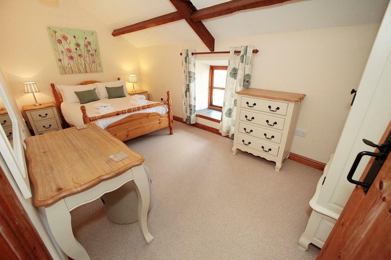 Cilhendre Holiday Cottages - The Dairy Swansea Exterior photo